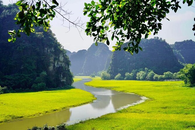 Ninh Binh 1 Day Trip With Mua Cave and Dragon Mountain Hiking - Should You Book This Ninh Binh 1-Day Trip?