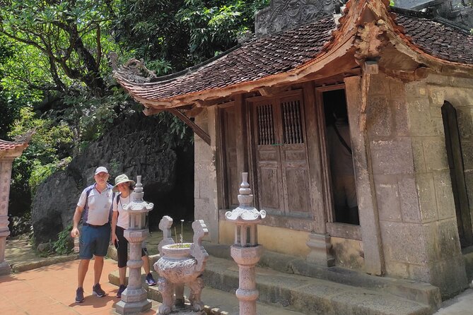 Ninh Binh 2 Days 1 Night - Small Group Tour From Hanoi - Day 1 evening: Thung Nham Bird Park sampan ride