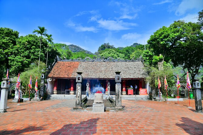 Ninh Binh 2 days 1 night Tour from Hanoi (Small Group of 9) - The Guide Factor: Why English-Speaking Hosts Change the Whole Day