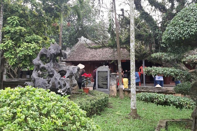 Ninh Binh 2 days,1 night from Hanoi: Hoa Lu - Mua Cave - Tam Coc - Cuc Phuong - Who this Ninh Bình overnight tour is best for