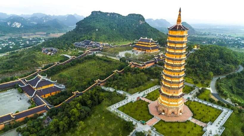 Ninh Binh: Bai Dinh, Trang An, and Mua Cave Small-Group Tour - Crowds and hot-weather reality in Ninh Binh