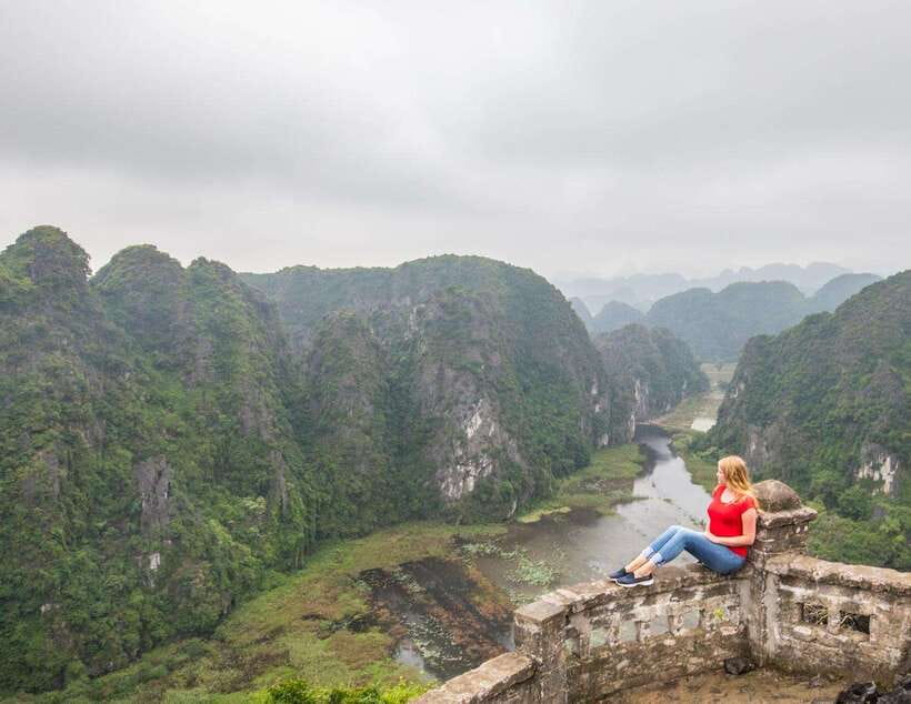 Ninh Binh: Bai Dinh, Trang An, and Mua Cave Small-Group Tour - Trang An UNESCO and the cave boat cruise: quiet water, big karsts