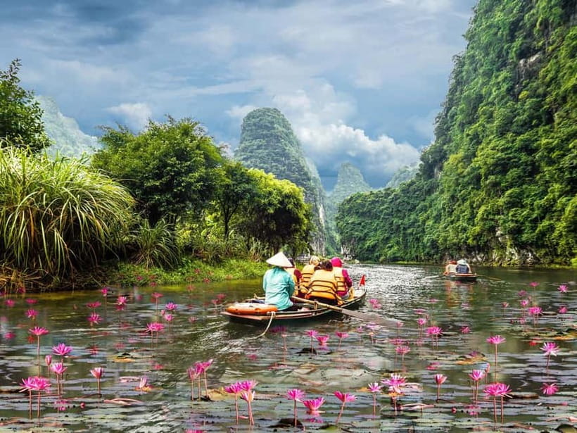 Ninh Binh Cycling Tour: Tam Coc Boat, Mua Cave & Rural Life - Key things to know before you go