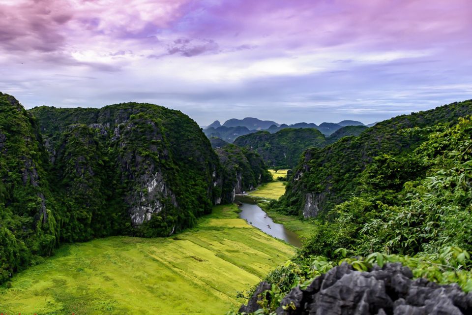 Ninh Binh Daily: Hoa Lu, Mua Cave, Tam Coc, Bike & Swimming - Mua Cave and 500 Steps Up Lying Dragon Mountain