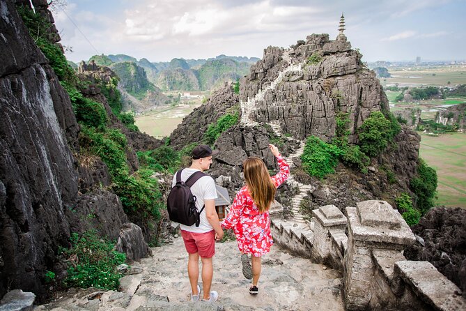 Ninh Binh Day Tour To Visit Hoa Lu - Trang An/Tam Coc - Mua Cave - Lunch buffet: Vietnamese comfort food, including vegetarian options