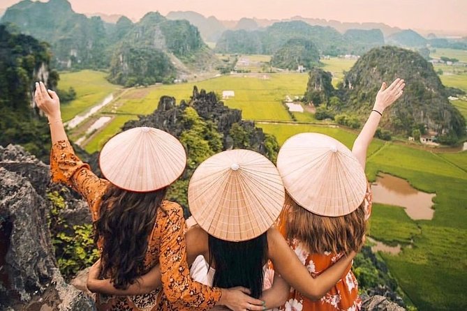 Ninh Binh Day Trip - Hoa Lu ruins: turning scenery into Vietnam history