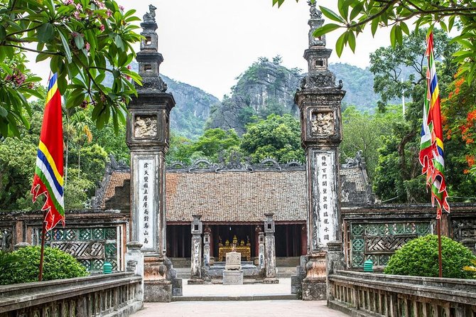 Ninh Binh Full-Day Tour from Hanoi to Hoa Lu, Tam Coc & Mua Cave Via Boat & Bike - Lunch, Tickets, and the Real Value of the $33 Price