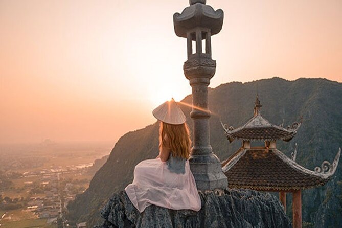 Ninh Binh Full Day Tour to Hoa Lu Trang An Mua Cave Small Group - Hoa Lu Ancient Capital: first stop, big Vietnam feel