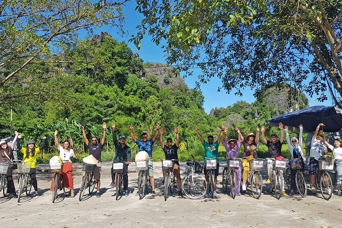 Ninh Binh Full Day Tour with Hoa Lu, Tam Coc and Mua Cave - Mua Cave (Hang Mua) and the 500 Steps: The Workout That Pays Off