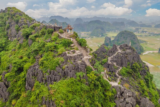Ninh Binh Group Tour of 11 from Hanoi via Mua Cave Tam Coc Hoa Lu - What the Group Size Actually Changes