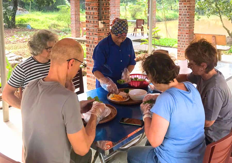 Ninh Binh: Half-Day Cooking Class at a Local Home - Meeting Your English Guide at a Real Family Home