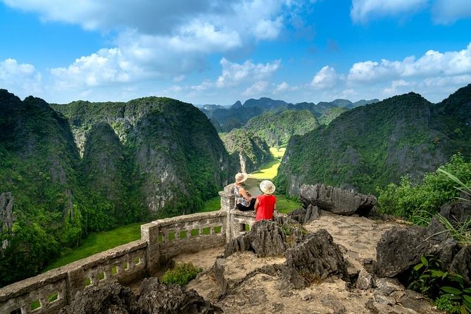 Ninh Binh Highlights Hoa Lu/Bai Dinh-Trang An/ Tam Coc- Mua Cave - Hoa Lu temples: Vietnam’s first capital, not just a photo stop
