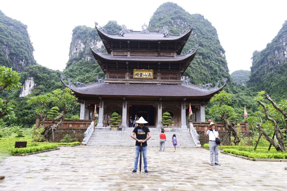 Ninh Binh: Hoa Lu, Mua Cave, and Trang An Tour and Boat Ride - Transportation, timing, and comfort: how to not feel wrecked