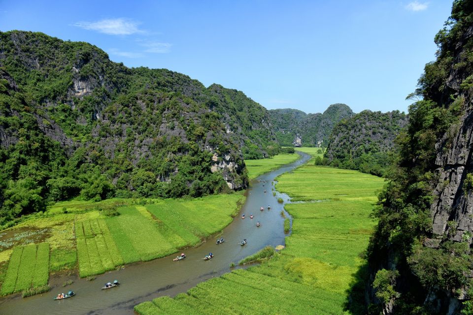 Ninh Binh: Hoa Lu, Trang An and Mua Caves Hiking Day Trip - Guide Energy: Why Names Like Hoang, Harry, and Bao Matter