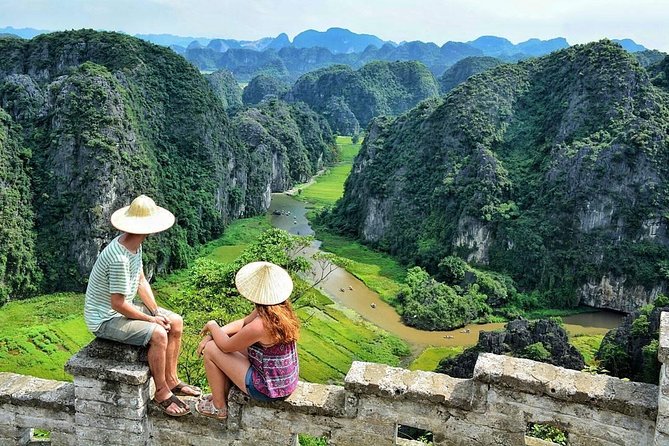 Ninh Binh Luxury Day Tour to Hoa Lu Trang An Mua Cave Max 9Pax - Hanoi Old Quarter Pickup: The Comfort Factor That Sets the Tone