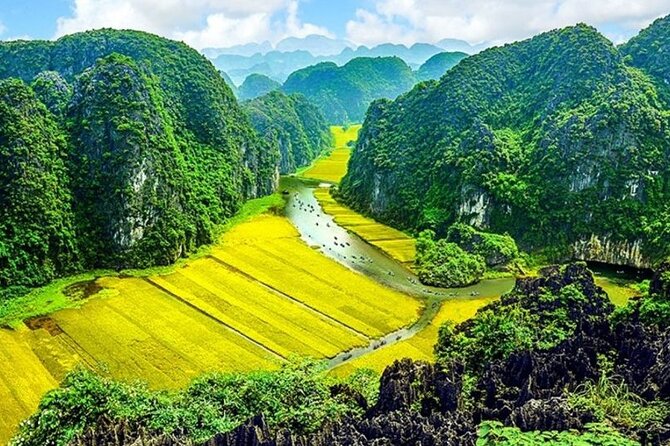 Ninh Binh Private VIP Tour - Tam Coc Cave Boat + Bich Dộng Views: The Main Event