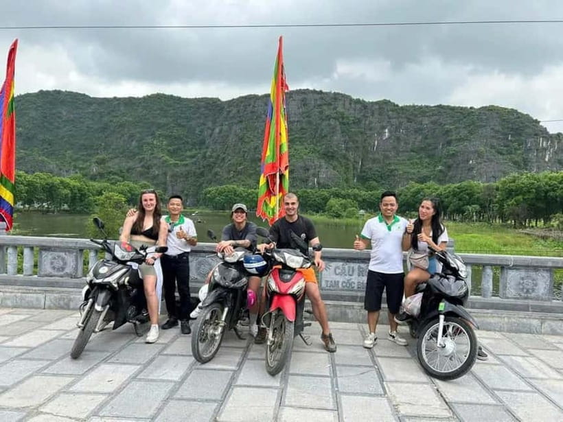 Ninh Binh Sunset Motorbike: Mua Cave, Coi Khe & Hoa Lu Town - Hang Mua (Mua Cave): The Near-500-Step View Over Tam Coc