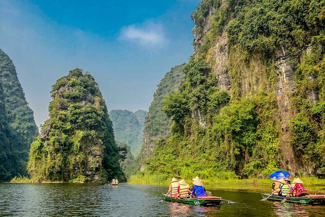 Ninh Binh: Trang An, Bai Dinh, Hoa Lu, Mua Cave, Small Group Tour - Bai Dinh Pagoda: big scale, smart transport inside