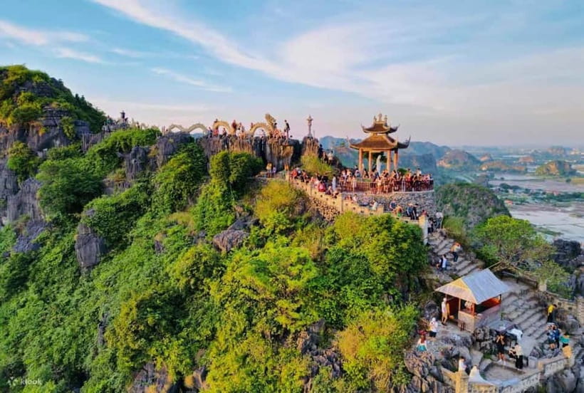 Ninh Binh: Trang An Boat Ride, Bich Dong & Mua Cave Sunset - Trang An Sampan Ride: Sang and Tói Caves by Boat