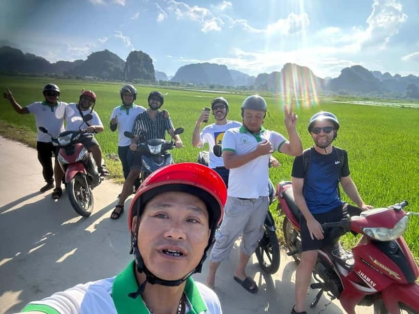 Ninh Binh: Trang An Boat Ride, Bich Dong & Mua Cave Sunset - Hang Múa Sunset: The 500 Steps to the Dragon Statue