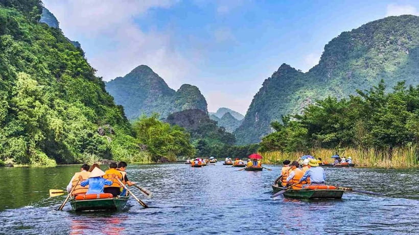 Ninh Binh: Trang An Boat Ride, Bich Dong & Mua Cave Sunset - Should you book this Ninh Binh loop?