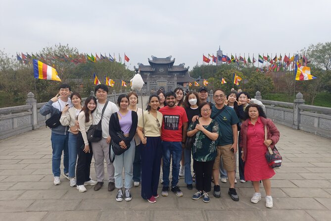 Ninh Binh: Trang An, Hoa Lu, Bich Dong, Mua Cave Small Group Tour - Hoa Lu Ancient Capital: Temples, Names, and a Sense of Vietnam’s Past
