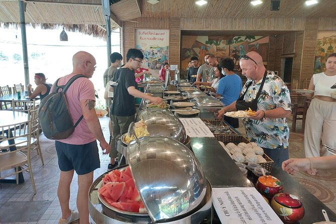 Ninh Binh: Trang An, Hoa Lu, Bich Dong, Mua Cave Small Group Tour - Guide Quality: English That Helps, Plus Friendly Local Insight