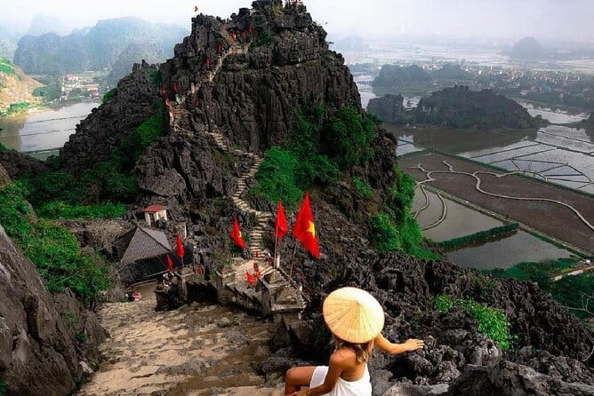 Ninh Binh Trip From Hanoi: Hoa Lu-Mua Cave-Boat-Cycling-Lunch - Key highlights you’ll actually feel during the day