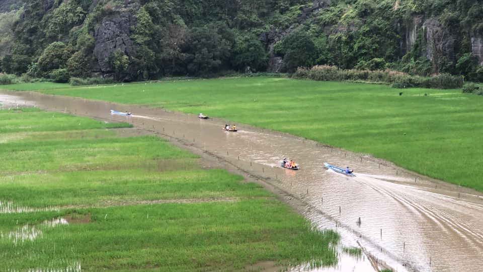 Ninh Binh Vespa Tours from Hanoi: Vespa + Boat + Daily Life - Mua Mountain Climb (Great Wall of Mua) and Mua Cave Views