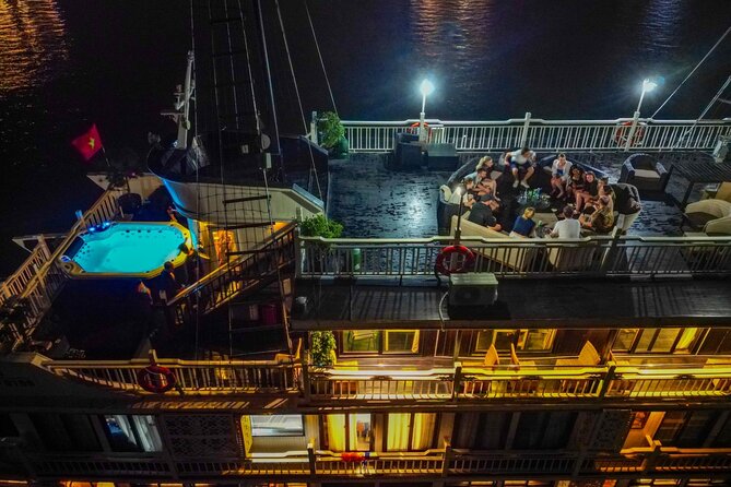 Oasis Bay Party Cruise 3 Days 2 Nights - Ha Long Bay Tour - Day 3 on Cat Ba Island: A Slow Start, Then Town Exploring