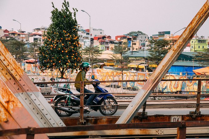 Off the Beaten Track in Hanoi: Private City Tour - Nghĩa Tân market: the finish where local life shows up fast