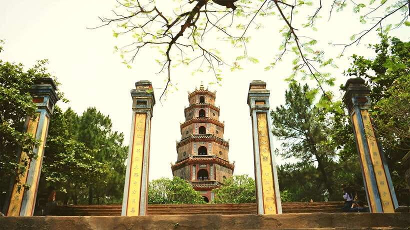 Official Hue: Dragon Boat, Imperial Citadel, & Market tour - Hue Imperial Citadel: Walking the Grounds of Royal Power