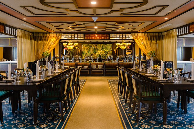 Overnight Indochine Premium Cruising Tour at HaLong (From Halong) - Day 1 cruise time: passing limestone icons and building the mood