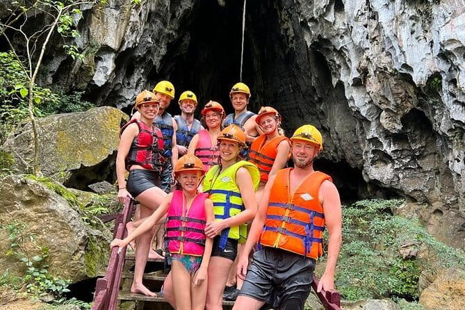 Paradise Cave & Dark Cave 1 Day - Deluxe Small Group - Paradise Cave: the long dry cave with a jungle golf cart transfer