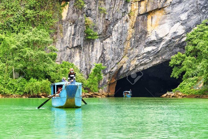 Paradise Cave & Phong Nha Cave DELUXE SMALL GROUP FULL DAY - Morning pickup and the long ride into Phong Nha–Ke Bang core zone