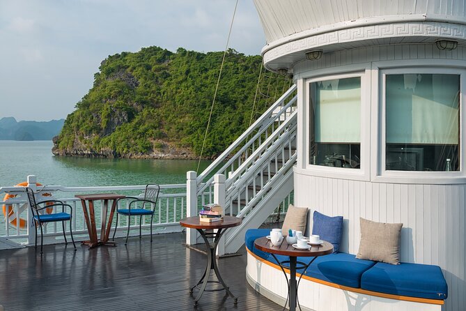 Paradise Sails Cruise 2 days 1 night Halong Bay Tour - Soi Sim or Titop island: pick your viewpoint mood