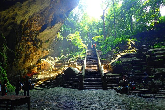 Perfume Pagoda Full-Day Guided Tour from Hanoi - All Inclusive - Huong Tich Cave and Perfume Pagoda: the main event