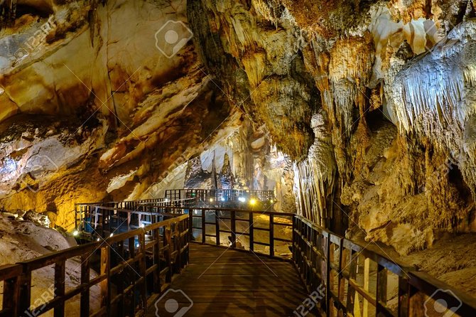 PHONG NHA CAVE -DARK CAVE 1 DAY TRIP FROM DONG HOI or PHONG NHA - A 10-Hour Day With Pickup From Dong Hoi or Phong Nha
