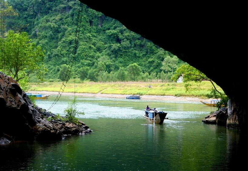 Phong Nha Cave & Paradise Cave: Guided Tour Boat & Explore - Cave Day with a Real Script: How the Tour Flows