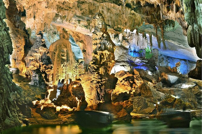 Phong Nha & Paradise Cave - 1 Day All Inclusive - Guides and the small-group difference (Chocolate, Huong, Tuyen, Viet)
