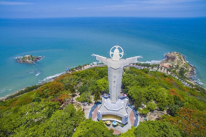 Phu My Shore Excursion: A Wonderful Day in Vung Tau City - Chơn Không Monastery: a spiritual pause on the mountain slope