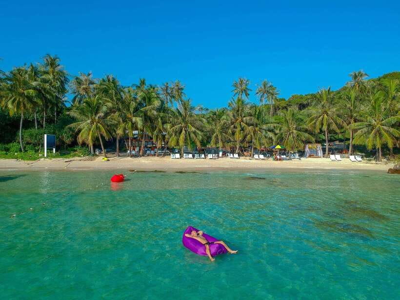 Phu Quoc: Cable Car Ride and 3 Islands Boat Tour with Lunch - Boat comfort and transfers: where you should watch your step