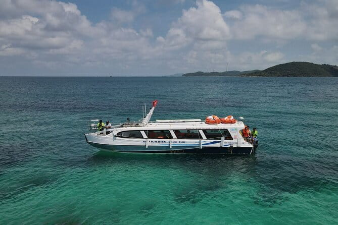 Phu Quoc Food Tour: Local Expert - The dessert stop: a secret everyone in Vietnam seems to share