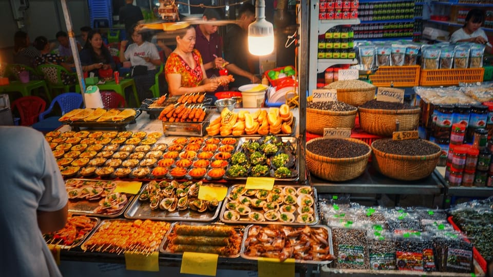 Phu Quoc: Street Food Tour - Finding Seashells Phu Quoc and Getting Set for the 7:00 PM Start