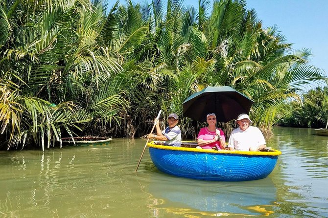 Picturesque Vietnam tour - Bai Dinh Pagoda and Van Long: big temples plus langurs on the water