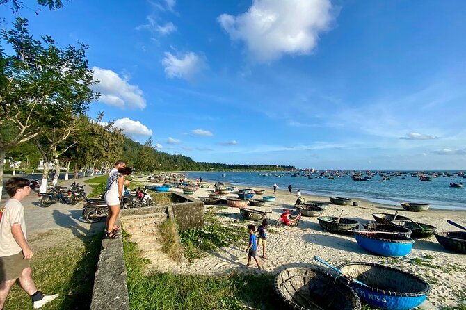 PRIAVATE DaNang CITY TOUR-FOOD TOUR-Sunset BOAT TRIP on Han river - Marble Mountains and Am Phu Cave: the limestone hit with real texture