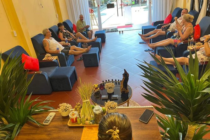 Private 1-Hour Relaxation Massage in Hoi An - Getting there: pickup, the meeting point, and a smooth start
