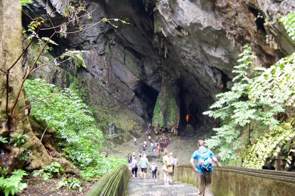 Private Car/Bus Renting Hanoi - Ninh Binh - Halong - Sapa... - Ninh Binh Break and Lunch: Fuel Without the Tourist Traps