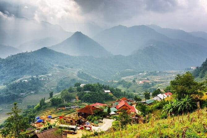 Private Car Trip to Cat Cat, Alpine Coaster and Moana Café - Alpine Coaster at Sun World Fansipan Legend: Mountain Speed in a Controlled Setting