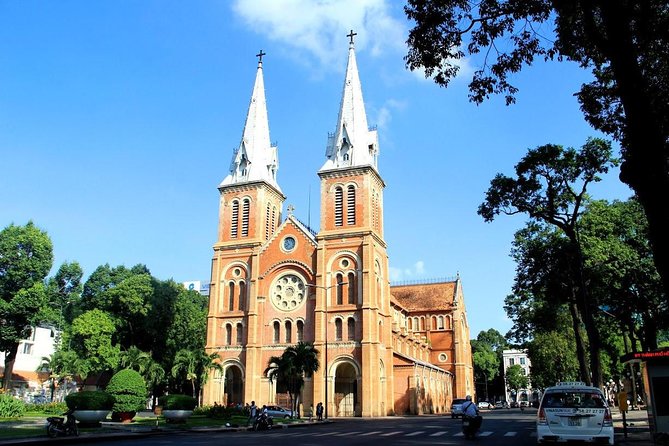 Private Cu Chi Tunnels and Ho Chi Minh City Tour 1 Day - Price and the value you’re really buying (private car + meals included)